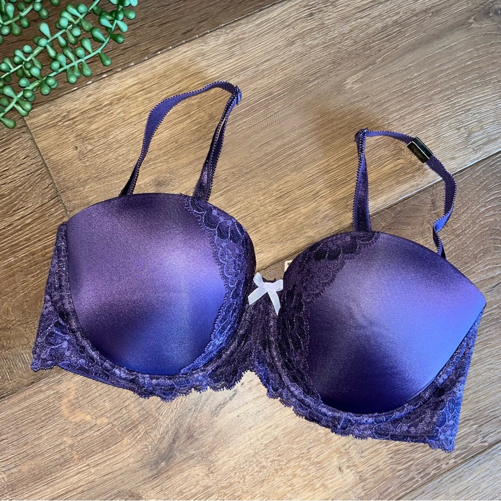 VS NWT Dream Angels Strapless Bra Lace Purple 32DD